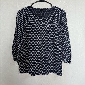 Women's Blue  and White Patterned Top